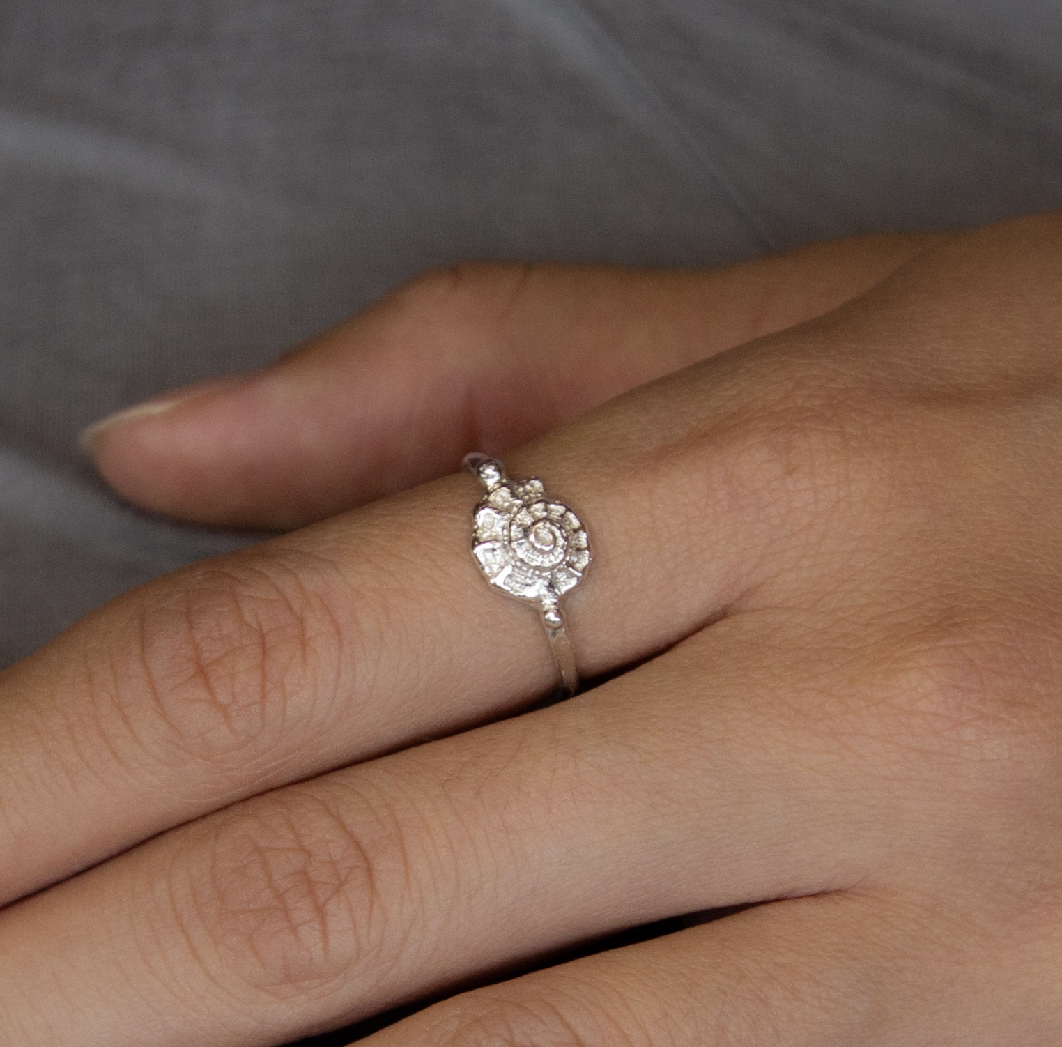 Spiral shell ring in silver