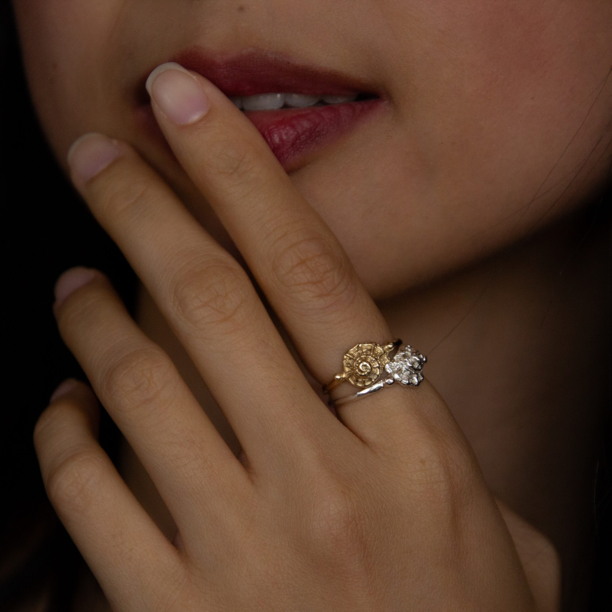 Spiral shell ring in gold