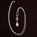 Fiora necklace with moonstone drop